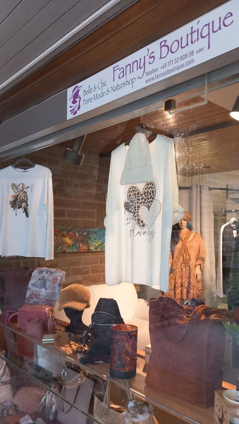 Fanny's Boutique